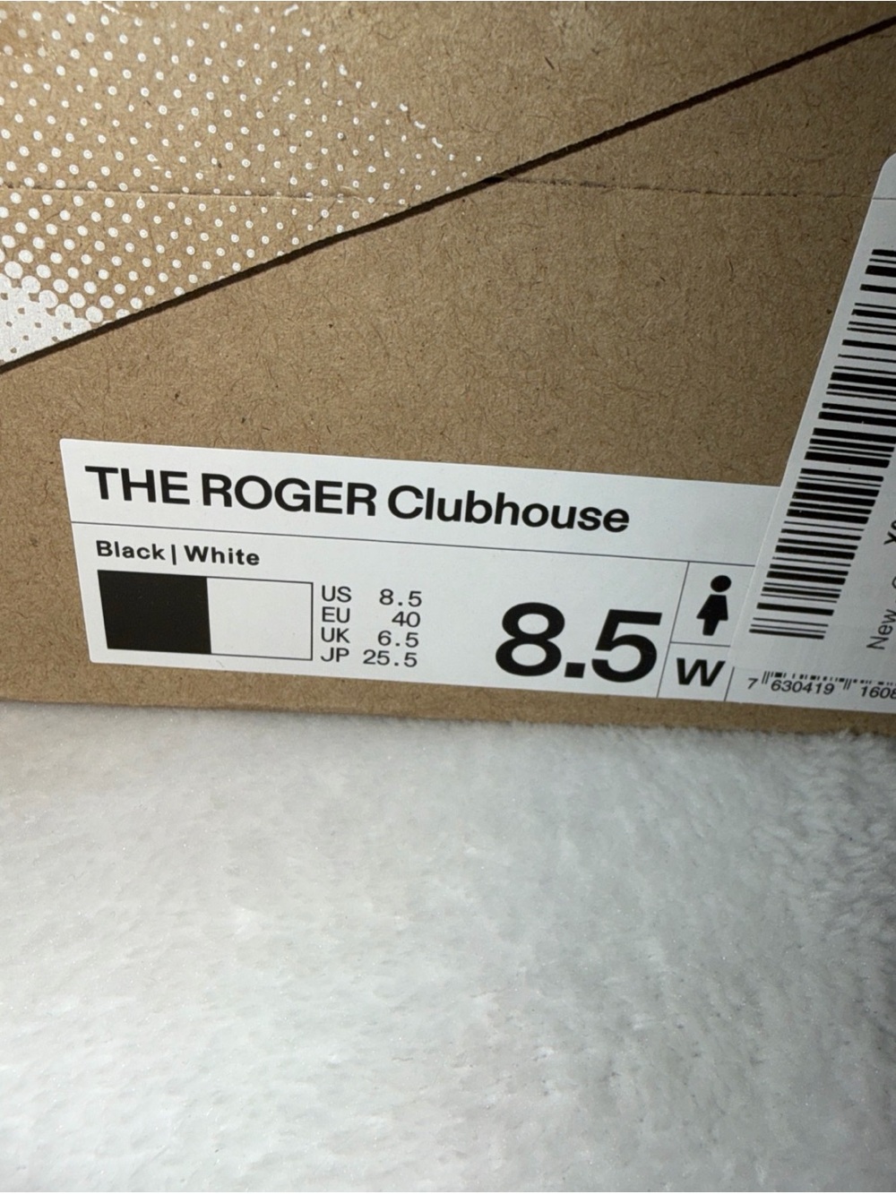 On the Roger Clubhouse Women's Tennis Shoes Black/White, Size W8.5 - Picture 6 of 10
